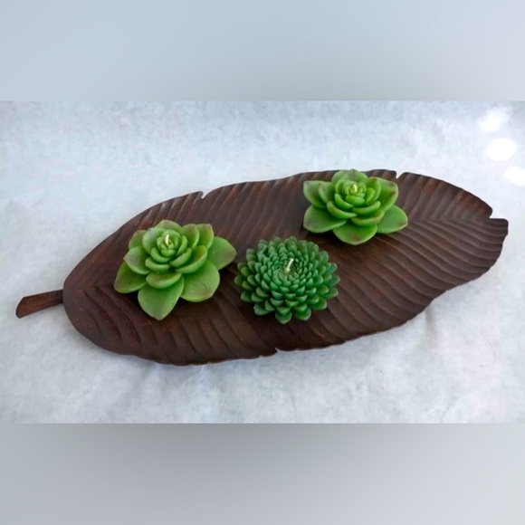 Bronze Island Banana Leaf Accent Tray, 17”x8” For Coffee Table, Kitchen, Vanity - Picture 3 of 7